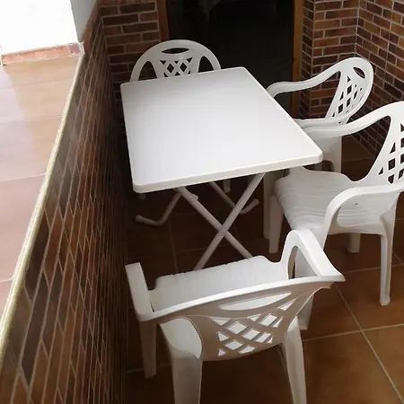 La Era Apartment *